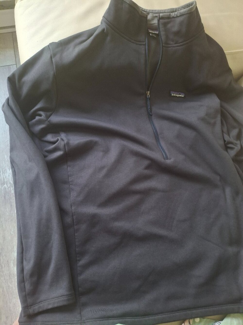 Patagonia womens XXL quarter zip pullover